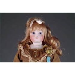 14in. SWIVEL NECK FRENCH FASHION