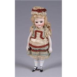 7-1/2in. SIMON & HALBIG TYPE ALL BISQUE