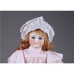 13in. CLOSE MOUTH BELTON