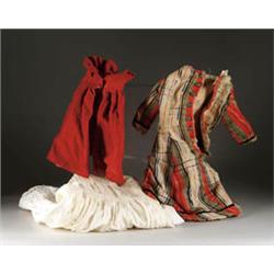 LOT OF 10 PCS. OF DOLL CLOTHING