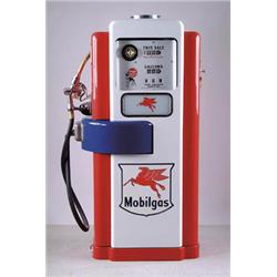 WAYNE MOBIL GAS PUMP