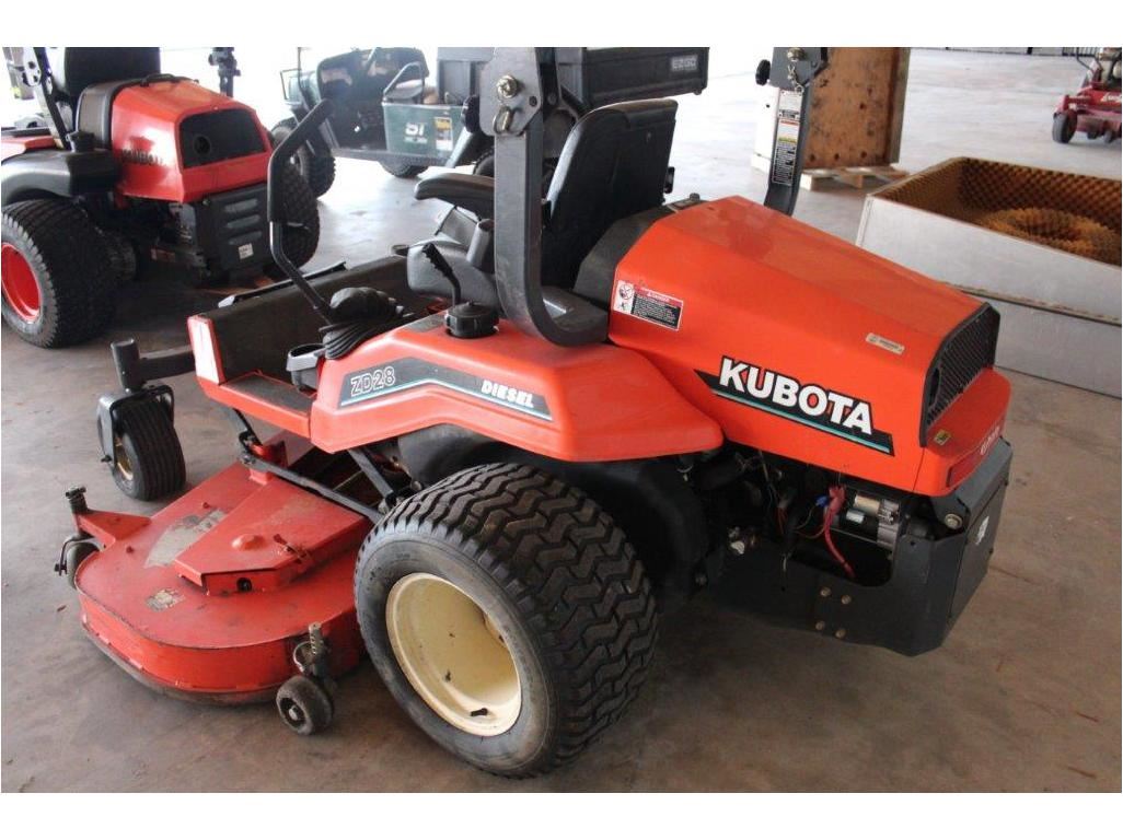 2006 KUBOTA ZD28F72P Lawn Mower, VIN/SN61626 zero turn, 72" deck