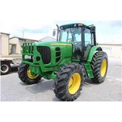 2011 JOHN DEERE 7230 Farm Tractor; VIN/SN:691493 -:- MFWD, 3 remotes, cab, A/C, 18.4R34 rear tires, 