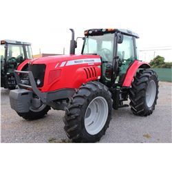 2013 MASSEY FERGUSON 5465 Farm Tractor; VIN/SN:B286060 -:- MFWD, 3 remotes, cab, A/C, 18.4R34 rear t