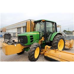 2011 JOHN DEERE 6330 Farm Tractor; VIN/SN:664589 -:- MFWD, 2 remotes, cab, A/C, Diamond flail mower 