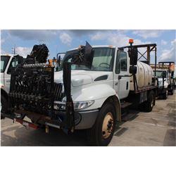 2005 INTERNATIONAL 4400 Sprayer Truck; VIN/SN:1HTMKAAR85H132028 -:- Int. DT466 diesel, Allison A/T, 