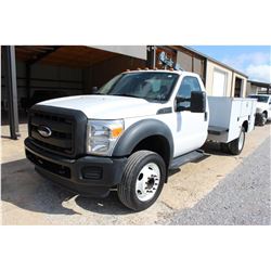 2011 FORD F550 Mechanics Truck; VIN/SN:1FDUF5GY1BEA08828 -:- V10 gas, A/T, AC, Knapheide service bod