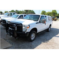2015 FORD F250 Pickup Truck; VIN/SN:1FT7X2B64FEB07197 -:- 4x4, ext. cab, V8 gas, A/T, AC, Warn VR120