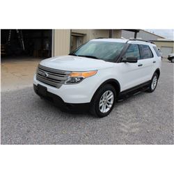 2015 FORD EXPLORER; VIN/SN:1FM5K8B85FGC08338 -:- 4x4, V6 gas, A/T, AC, 3rd row seating, 103,526 mile