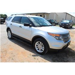 2015 FORD EXPLORER; VIN/SN:1FM5K8B87FGC08342 -:- 4x4, V6 gas, A/T, AC, 3rd row seating, 106,662 mile