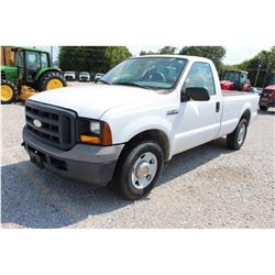 2006 FORD F250 Pickup Truck; VIN/SN:1FTNF20596EA59880 -:- V8 gas, A/T, AC, 51,233 miles
