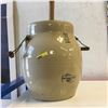 Image 1 : 3 Gallon Medalta Potteries Butter Churn