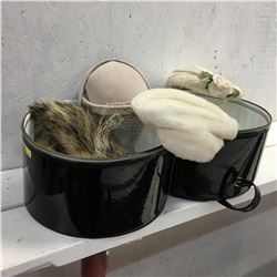 Hat Box w/Ladies Hats (3) & Fur Collar