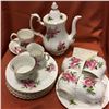Image 1 : Royal Albert Set "Prairie Rose" (Coffee Pot, 5 Mugs, 1 Cup/Saucer, 1 Creamer, 9 Plates 8")