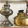 Image 1 : Rayo Kerosene Lamp & Large Valor Heater Lamp Font (Brass)