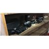 Image 1 : Variety Vintage Camera Collection (7)
