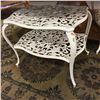 Image 1 : 2 Cast Iron - Ivory Color - Side Tables - Bird Pattern