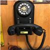 Image 1 : Wall Mount Phone - Round Top Rotary