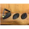 Image 1 : 3 Sad Irons (1 Handle) (Unique Design)