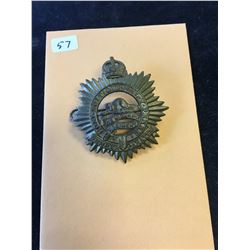 WWII CANADA THE MIDLAND REGIMENT CAP BADGE!