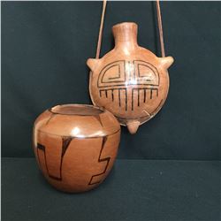Pair of Tohono O’odham Pots