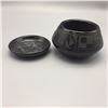 Image 4 : Pair Black Pots - Rose and T. Naranjo