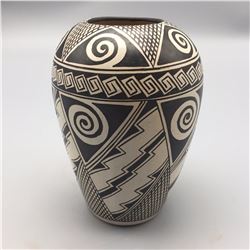 Hopi Pot by Tyra Naha