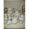 Image 1 : A Royal Doulton 'Mayfair' pattern 75-piece tea and dinner service....