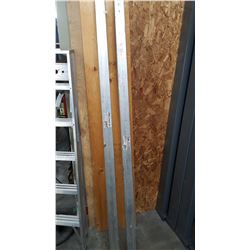 2 LOAD BARS FOR CONTAINERS