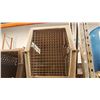 Image 2 : LARGE VARI KENNEL