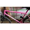 Image 2 : PINK ASCENTE BIKE