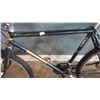 Image 2 : GREEN KUWAHARA ROAD BIKE