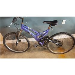 HUFFY TUNDRA BLUE BIKE