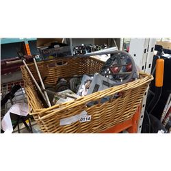 BASKET OF GARDEN ITEM