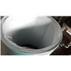 Image 3 : 18IN X 100FT ROLL OF ALUMINUM