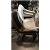 Image 2 : 2 BROWN AND WHITE PATIO CHAIRS