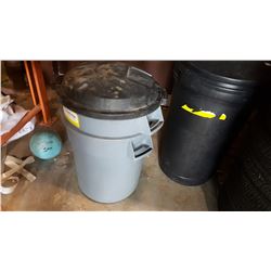 LARGE PLASTIC GARBAGE CAN AND 3 SMALL GARBAGE CANS