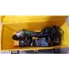 Image 2 : HITACHI CORDLESS GRINDER W/ CHARGER AND 4 BATTERIES