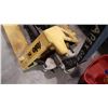 Image 2 : YALE PALLET JACK