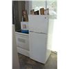 Image 2 : WHITE GE FRIDGE