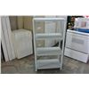 Image 2 : PLASTIC SHELF UNIT