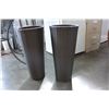 Image 2 : 2 WICKER LOOK PLANTERS