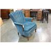 Image 2 : CHANNEL BACKWOOD FRAMER CHAIR