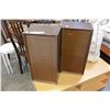 Image 1 : PAIR OF SCOTT SPEAKERS MODEL S15