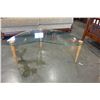 Image 2 : MODERN GLASS KIDNEY SHAPE COFFEE TABLE