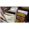 Image 1 : BOX OF COLLECTABLES COMICS