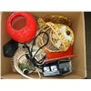 Image 1 : BOX OF DECORATIVE ITEMS AND MISC