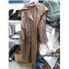 Image 1 : Duster Style Raincoat/Slicker - Pre-Owned