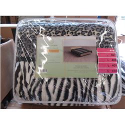 2 New Queen Size Animal Stripe Sherpa Blankets