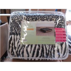 2 New Queen Size Animal Stripe Sherpa Blankets